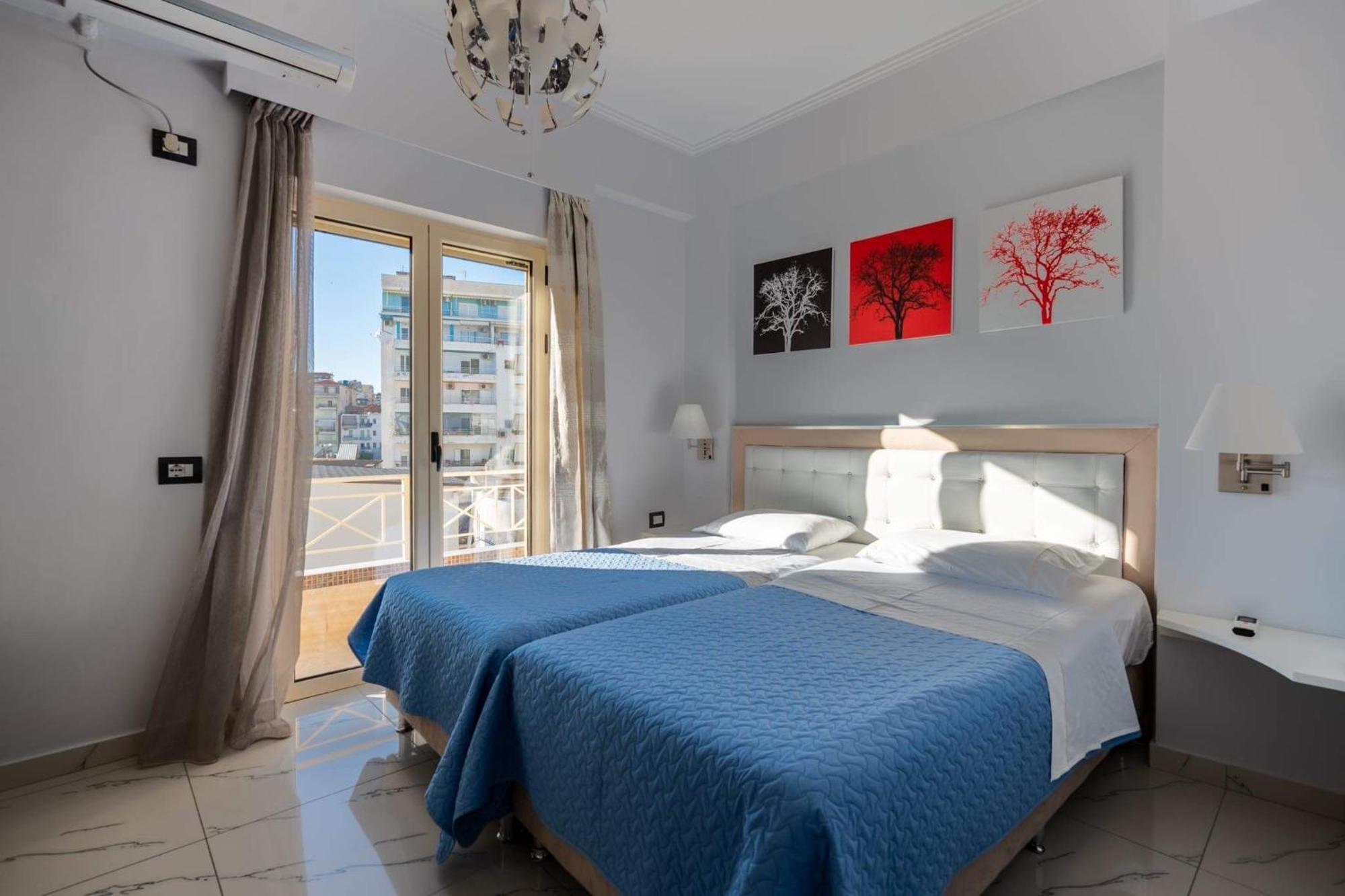 Apartment In Saranda Luaran gambar