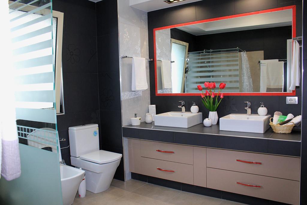 Apartment In Saranda Luaran gambar