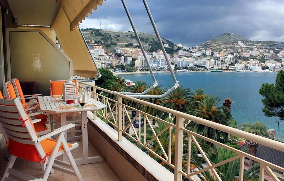 Apartment In Saranda Luaran gambar