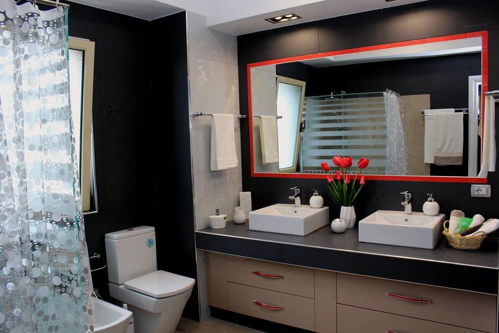 Apartment In Saranda Luaran gambar